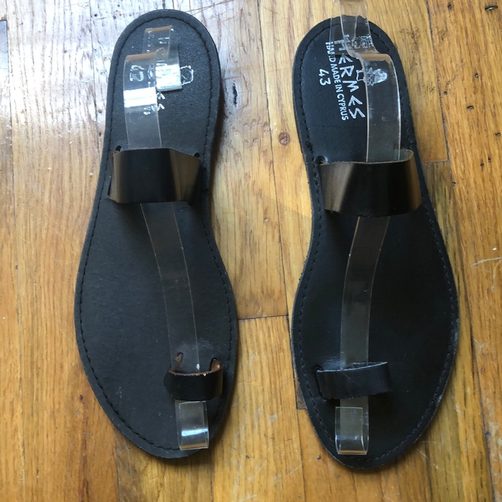 Leather sandals